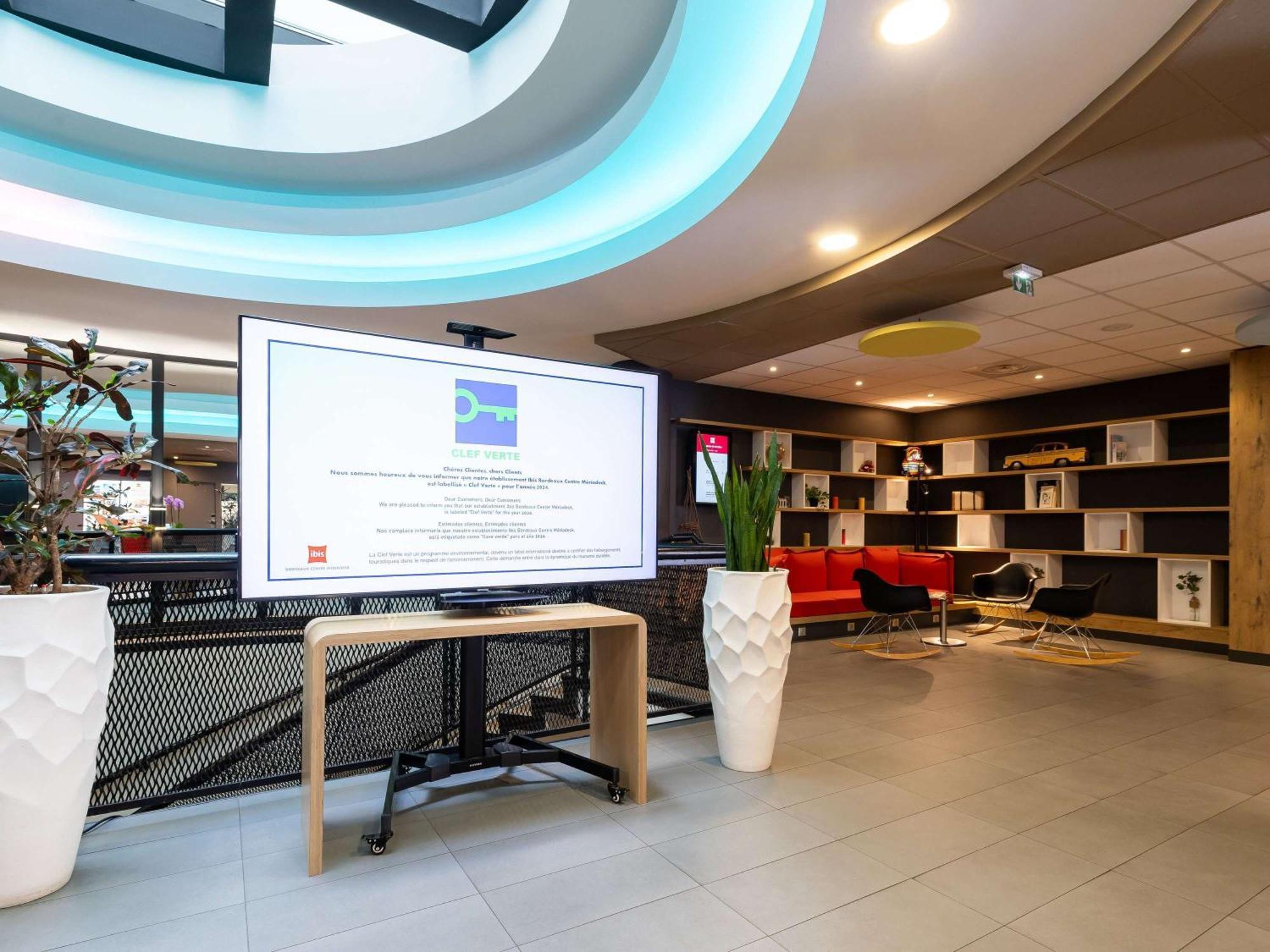 Ibis Bordeaux Centre Meriadeck מראה חיצוני תמונה